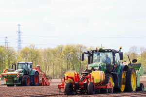 4 rijige miedema pootmachine